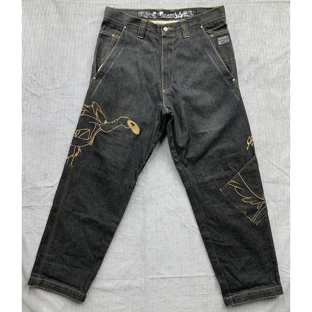 VTG Studio By Southpole Embroidered Denim Jeans 34 Looney Tunes Wile E Coyote